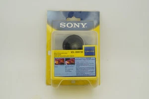 [NEW] SONY Wide angle VCL-DH0730 0.7x Conversion Lens Silver for Cybershot#OB144 - Picture 1 of 4