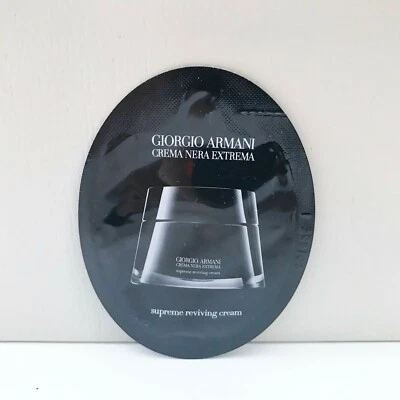 Giorgio Armani Crema Nera Extrema Supreme Creme Revivente, 1ml, Tamanho da Amostra, Novo! - Imagem 1 de 3