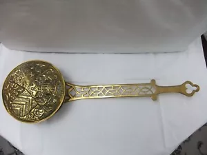Antiker durchbohrter Messing Kastanienbräter Wandbehang Länge 55 cm Pfanne 17 x 17 cm - Bild 1 von 14
