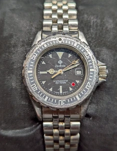 Zodiac Ladies Red Dot (Heuer) Vintage 70's diver Watch w/Original bracelet - Picture 1 of 9