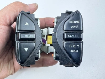 Interruptor de control de crucero de audio Honda Accord 1999-2002 OEM Foto 1 de 4