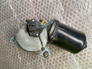 subaru brumby 1984-1991 windscreen wiper motor low kilometres S/H - Picture 1 of 4