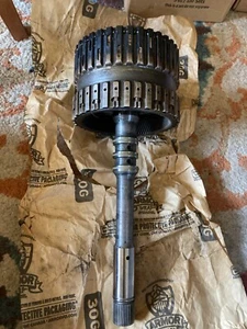 GM USA #24237556 Genuine Part GM Transmission Clutch Housing  " Like New?" LOOK - Picture 1 of 13