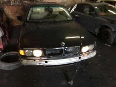 98 99 00 01 BMW 740I COMPRESOR AC 137350 Foto 1 de 4