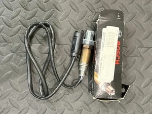 Bosch Oxygen Sensor 15109,  11-78-1-433-940 BMW E39 528 After cat In Exhaust Man - Picture 1 of 3