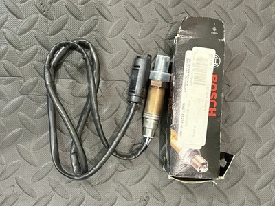 Bosch Oxygen Sensor 15109,  11-78-1-433-940 BMW E39 528 After cat In Exhaust Man - Image 1 of 3