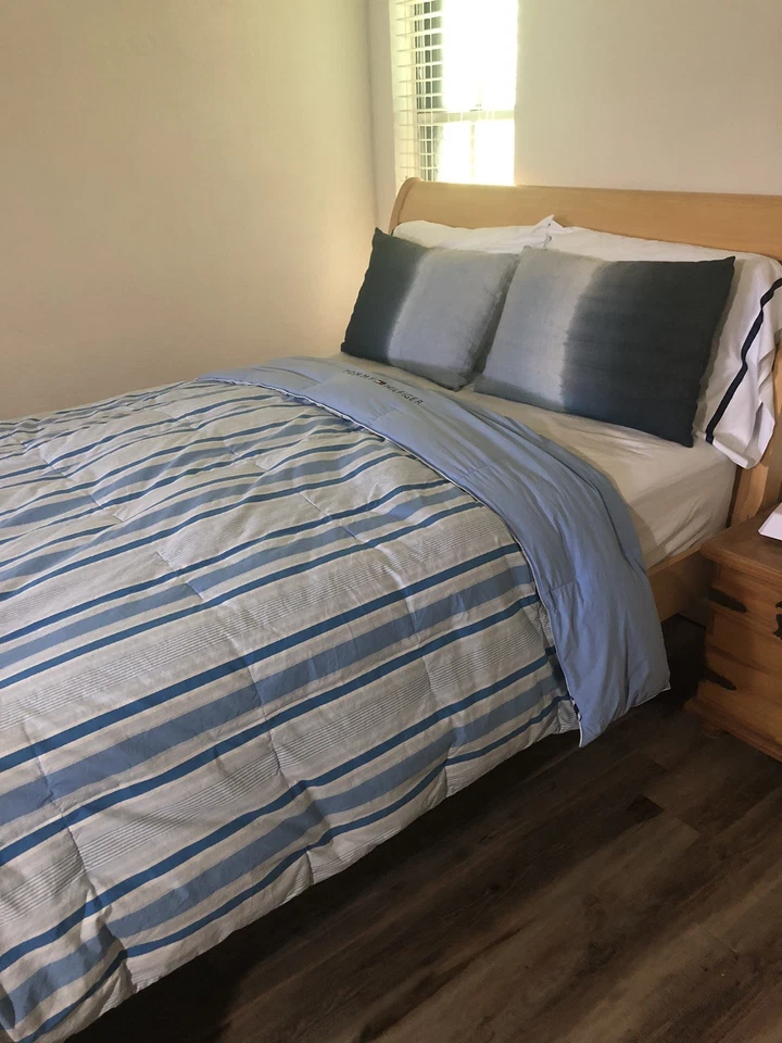 TOMMY HILFIGER EDREDÓN DE PLUMÓN RAYAS COSTERAS AZUL BLANCO RAYAS PERCAL COMPLETO Foto 1 de 4