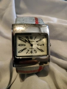 Geneva Watch vintage cuff Silver Tone White Dial Women 6-8 in - Picture 1 of 11