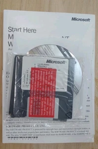 NOS Microsoft Windows NT Workstation 4.0  CD-ROM, 3.5 Floppies, Manual & COA - Picture 1 of 2