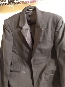 Jean Yves Men's Tuxedo Jacket with Satin Notch Lapels Groom Mason Prom 38R Mens - Picture 1 of 10