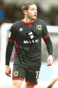 MK DONS: PETER PAWLETT SIGNED 6x4 ACTION PHOTO + COA - Bild 1 von 1