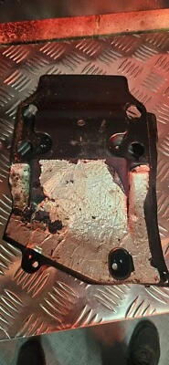 YAMAHA YZF R1 2009-2014 PROTECTOR TÉRMICO INTERIOR TRASERO BAJO CARENADO R1EB  Foto 1 de 4