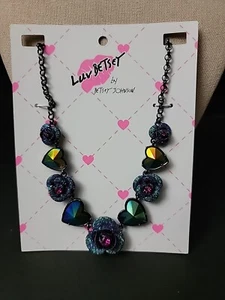 BETSEY JOHNSON Esmalte de Cristal Facetado Flores y Corazones NUEVO Luv Betsey - Imagen 1 de 6