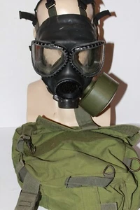 M 40 M40A1 Series Field Protective Gas Mask Size Small W/Carrying Bag - Picture 1 of 8