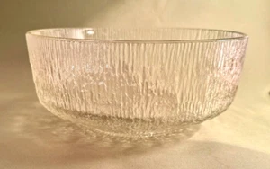Vintage Indiana Glass Clear Crystal Serving Bowl with Textured Ice / Bark Finish - Picture 1 of 6