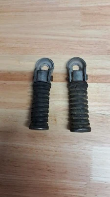 Yamaha RT3 RT1 1973 360 ESTRIBERAS JUEGO DE ESTRIBERAS HQ Foto 1 de 3