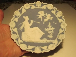 VTG Blue Jasperware Lady Playing Horn With Cherub Angel Decorations Wall Plaque - Picture 1 of 3