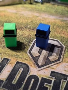 RoadScapes HO Scale Trash bins (Lot of 10) - Picture 1 of 7