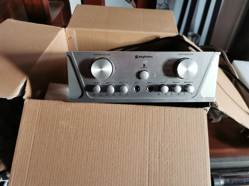amplificatore skytronic 103-100 - Immagine 1 di 4
