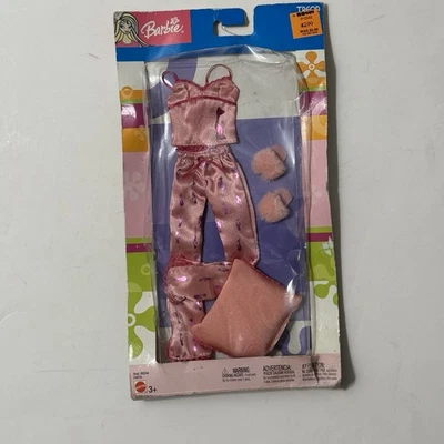 НАРЯД BARBIE TREND НИКОГДА НЕ ДОСТАВАЛСЯ ИЗ КОРОБКИ C4016 2004 - Изображение 1 из 4