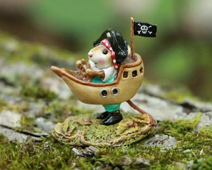 Wee Forest Folk GALEÓN PIRATA, WFF# M-535a, Halloween Disfraz Ratón - Imagen 1 de 3