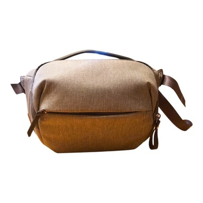 Peak Design The Everyday Sling 5L Gray Grey Seatbelt Strap  - Image 1 of 4