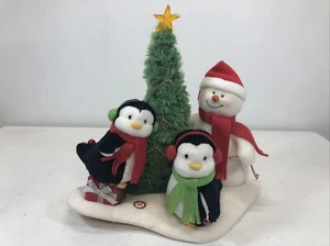 Hallmark Jingle Pals Schneemann & Federpuppe Trio Rockin Around the Christmas Tree - Bild 1 von 7