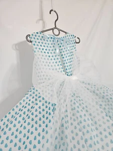 A lush, elegant dress for a ball in the style of the 60s. Fluffy skirt. for a gi - Picture 1 of 7