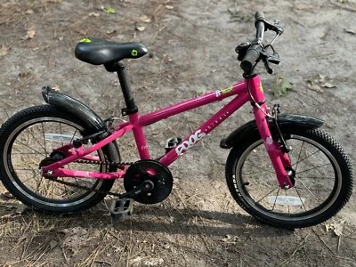 Child Bicycle - Image 1 of 3