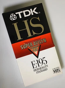 1992 TDK HS (120/180/195 min) High Quality Standard grade, 2/3h VHS tape, sealed - Afbeelding 1 van 12