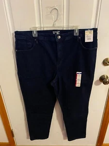 BRAND NEW WOMEN'S SIZE 22W TERRA & SKY STRAIGHT LEG DARK WASH JEANS - Picture 1 of 11