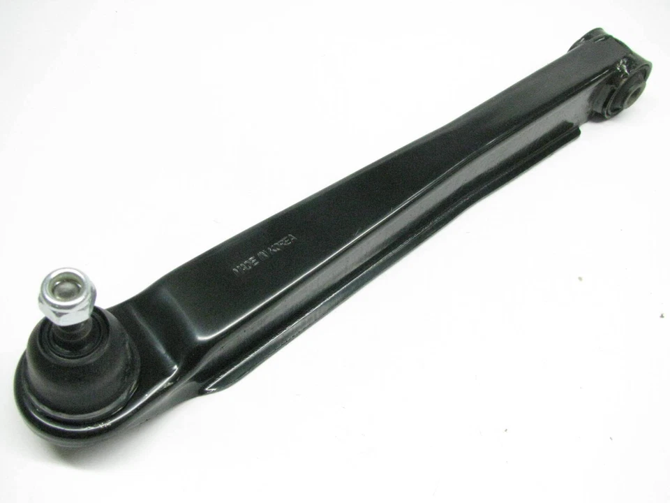 FEDERAL MOGUL Rear Right Lower Control Arm & Ball Joint For 2004-2006 Kia Amanti - Image 1 of 1