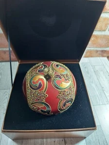 Jay Strongwater Ball Ornament Christmas 2002 Neiman Marcus w/ Box & Booklet Red - Picture 1 of 10