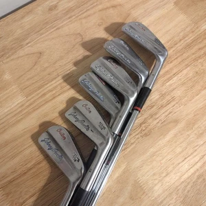 Wilson Custom Johnny Revolta Golf Clubs Irons Set of 6 - 2,3,4,5,6,7 True Temper - Picture 1 of 5