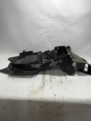 Bandeja de batería trasera negra para Suzuki SV650 2009 OEM  Foto 1 de 4