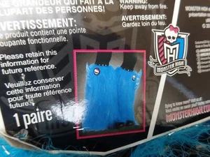 NEW MONSTER HIGH, CLAWSOME BLUE FURRY LEG WAMERS, COSTUME ACCESSORY - Picture 1 of 5