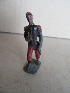 B751 Vintage CBG Mignot WWI Soldat Français Infanterie 1914 H 4.3 cm 1:43 - Picture 1 of 5
