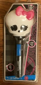 Monster High LED Skull Flashlight Indoor Outdoor Use  Age 7+   NiP - Picture 1 of 2