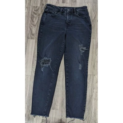 Old Navy Womens Size 6 High Rise Straight Pockets Distressed Button Fly Jeans - Image 1 of 4