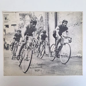 Fotografia originale con dedica e autografi di Fausto Coppi e Gino Bartali - Foto 1 di 2