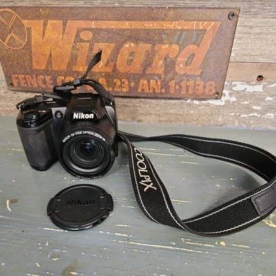 Nikon COOLPIX L105 12.1MP Digital Camera - Black Tested Working Flash - Image 1 of 4