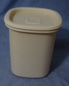 Vintage #5 Rubbermaid 6 Tassen Kanister Aufbewahrung Behälter mit Mandel Deckel - Bild 1 von 1