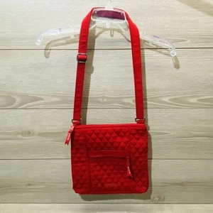 VERA BRADLEY "TANGO RED" MICROFIBER HIPSTER CROSSBODY BAG RETIRED - Picture 1 of 8