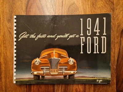 Coches y camionetas Ford 1941 obtén los hechos y obtendrás un libro de concesionario Ford 1941 Foto 1 de 4