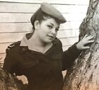 VRAIE PHOTO ANNÉES 1950 ARMÉE ISRAÉLIENNE IDF FEMME SOLDAT FILLE SEXY POSANT ZAHAL ISRAELI