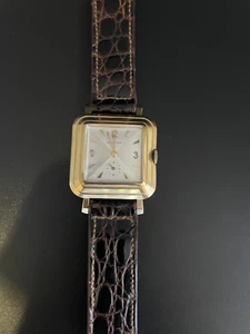 Vintage Glycine 14k Gold Watch - Picture 1 of 6