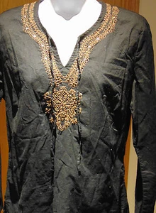 Lady Hathaway Women's Embellished blouse Medium - Picture 1 of 4