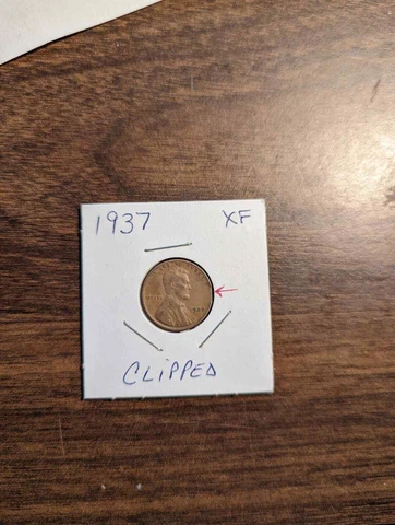 1937 WHEAT-BACK  LINCOLN CENT ERROR COIN, SMALL CURVED   CLIP,  LOT A009 Cover
