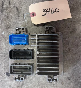 2008-2010 Saturn Vue Engine Computer Control Module ECU ECM PCM #3460 - Picture 1 of 2