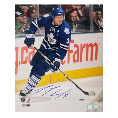 DION PHANEUF Signed Toronto Maple Leafs 16 X 20 Photo - 79161 - Image 1 of 2